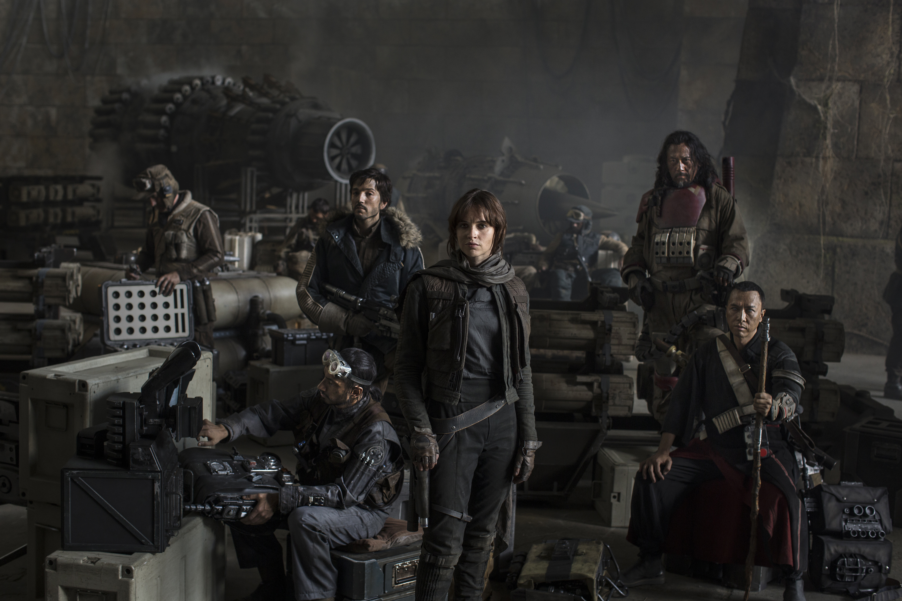 Star Wars: Rogue One ..L to R: Actors Riz Ahmed, Diego Luna, Felicity Jones, Jiang Wen and Donnie Yen..Photo Credit: Jonathan Olley..©Lucasfilm 2016