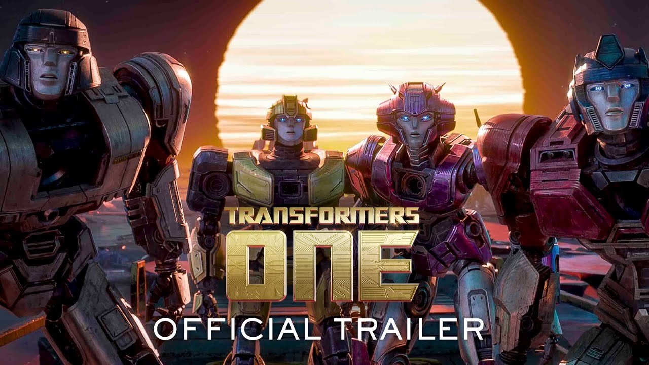 Optimus Prime y Megatron en una imagen oficial de Transformers One
